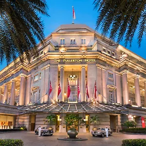 The Fullerton Hotel